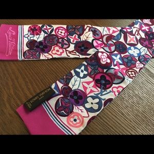 Louis Vuitton purple Rose bandeau